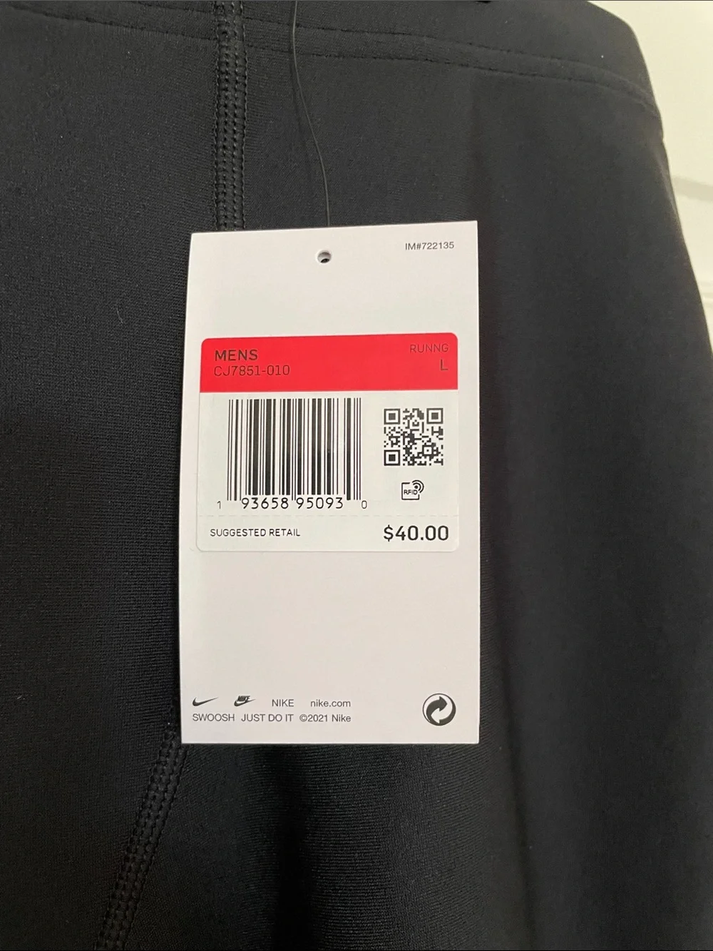 New, Nike Men’s Dri-fit Half Tight. Size Large
